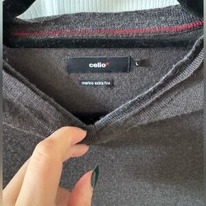100% merino wool sweater from Celio bought in 🇫🇷